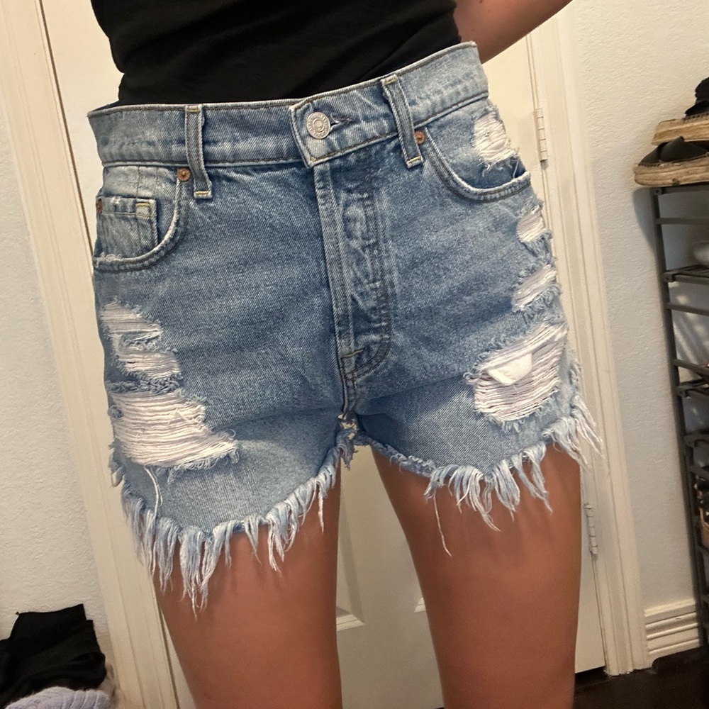 Ripped jeans shorts GREAT condition